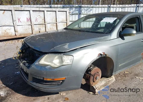 2006 Volkswagen Passat Value Edition from USA, damaged, VIN WVWAK73C36P129203